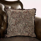 Divanetto tradizionale con borchie decorative marrone