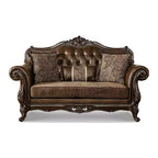 Divanetto tradizionale con borchie decorative marrone