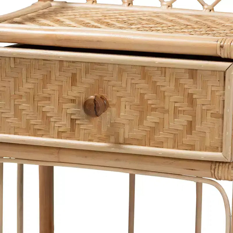 Comodino moderno bohémien in rattan naturale marrone con 1 cassetto