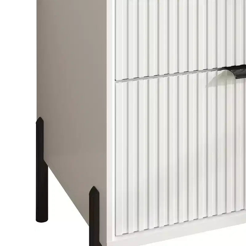 Comò moderno ed elegante a 4 pezzi per camera da letto con cassettiera a 6 cassetti e comodini a 2 cassetti